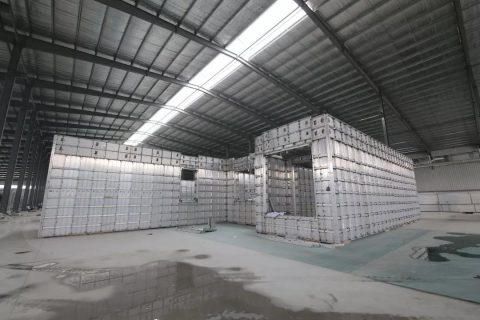 五棵松鋁模貼心服務獲真情，優質產品得錦旗